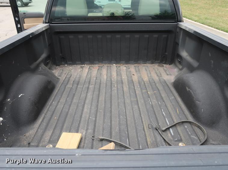 image for item AX9021 2012 Ford F150 SuperCab pickup truck