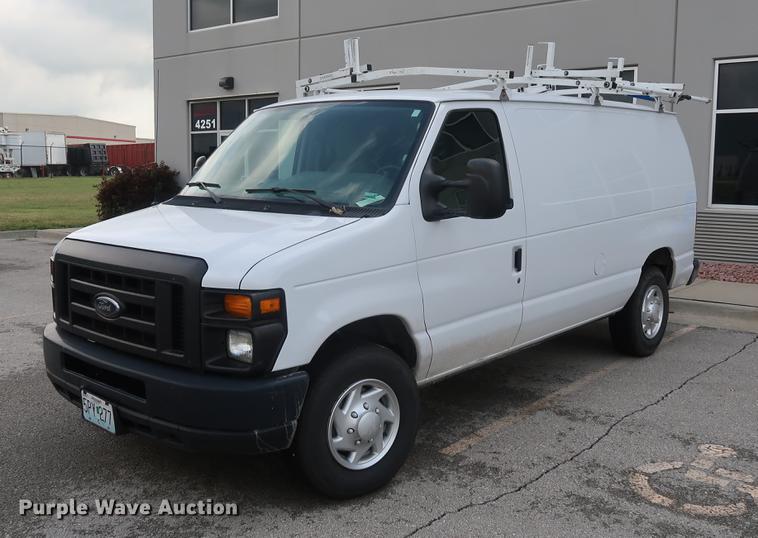 image for item AX9023 2012 Ford E250 van