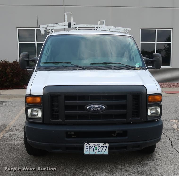 image for item AX9023 2012 Ford E250 van