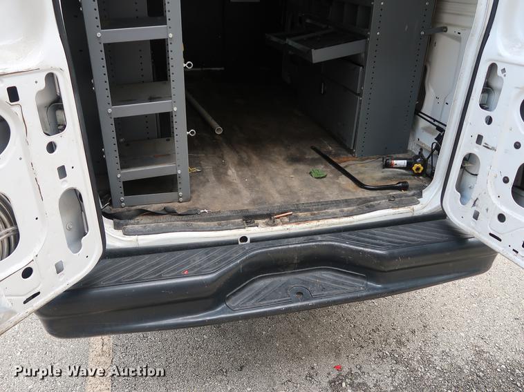 image for item AX9023 2012 Ford E250 van