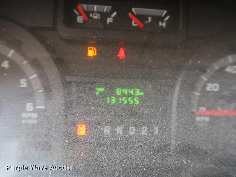 image for item AX9024 2010 Ford E250 van