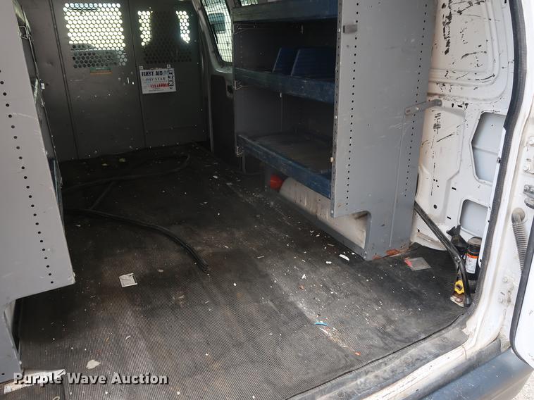 image for item AX9024 2010 Ford E250 van