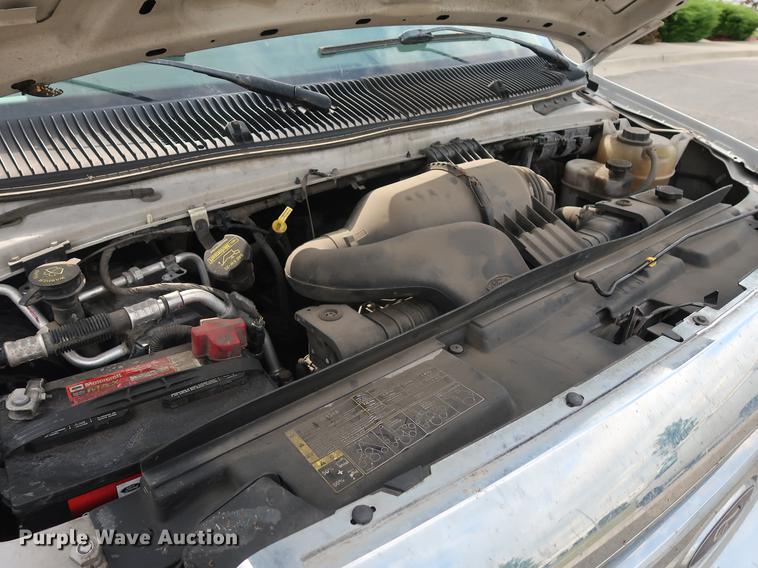 image for item AX9024 2010 Ford E250 van