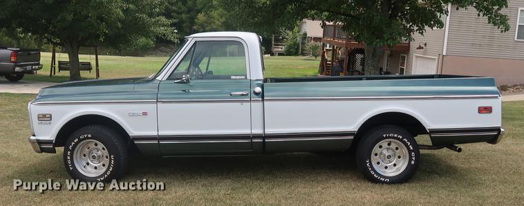 image for item AX9026 1971 Chevrolet Cheyenne 10 pickup truck