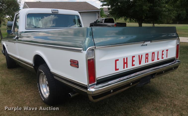 image for item AX9026 1971 Chevrolet Cheyenne 10 pickup truck