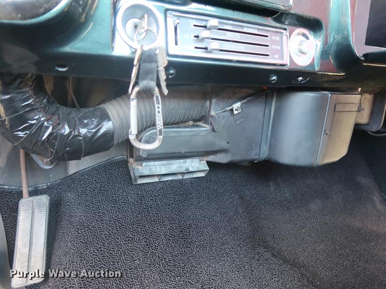 image for item AX9026 1971 Chevrolet Cheyenne 10 pickup truck