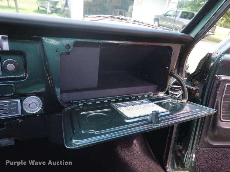 image for item AX9026 1971 Chevrolet Cheyenne 10 pickup truck