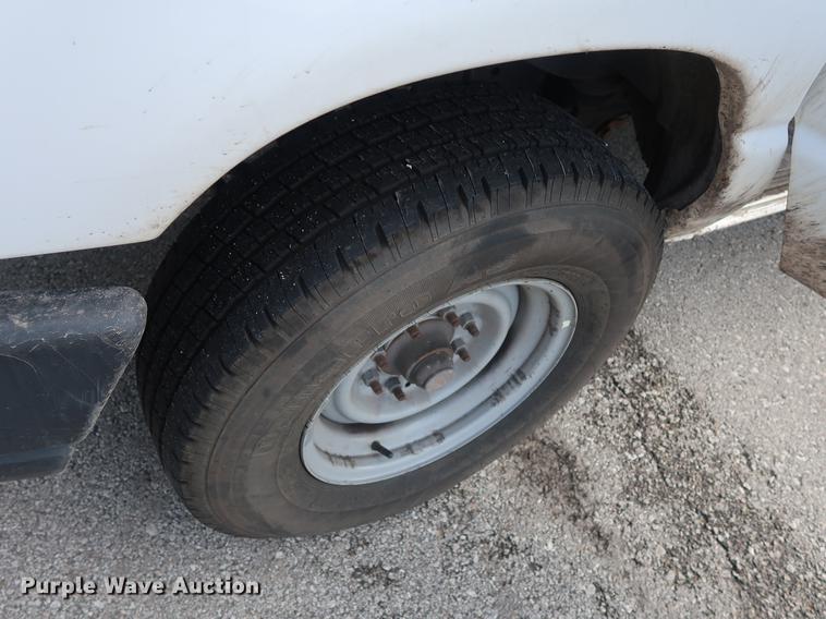 image for item AX9027 2012 Ford Econoline E250 van