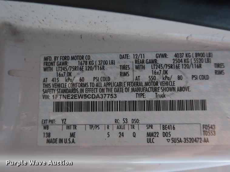 image for item AX9027 2012 Ford Econoline E250 van