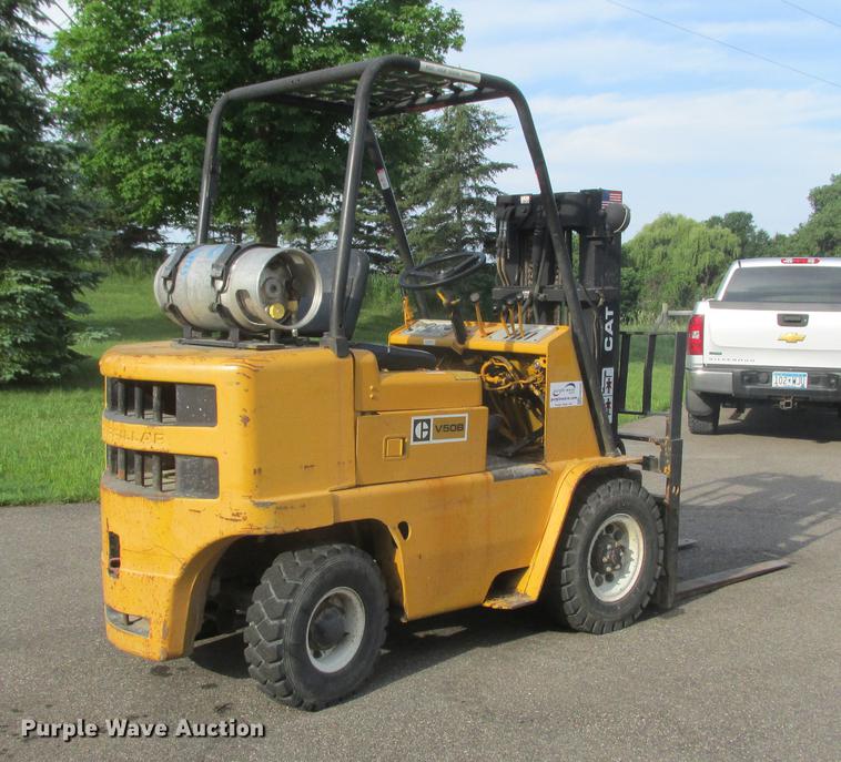 image for item DA8254 Caterpillar V50B forklift