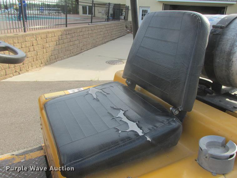 image for item DA8254 Caterpillar V50B forklift