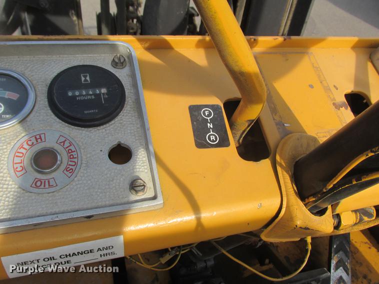 image for item DA8254 Caterpillar V50B forklift