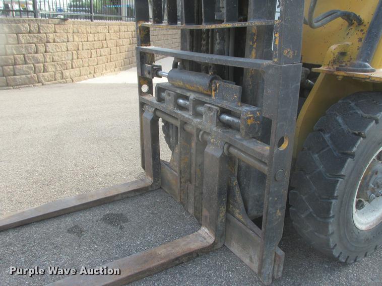 image for item DA8254 Caterpillar V50B forklift