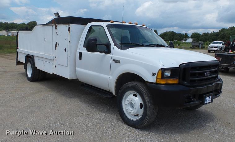 image for item DB7115 1999 Ford F550 Super Duty utility truck