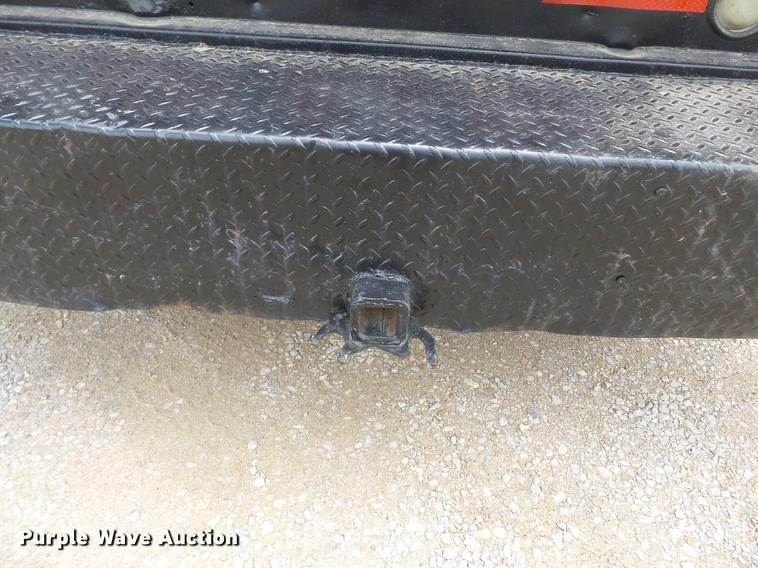 image for item DB7115 1999 Ford F550 Super Duty utility truck