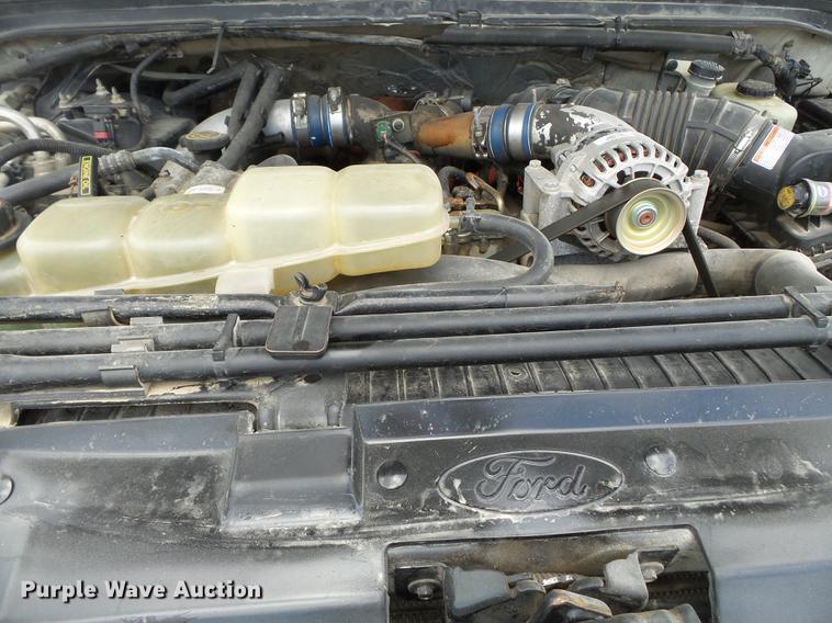 image for item DB7115 1999 Ford F550 Super Duty utility truck