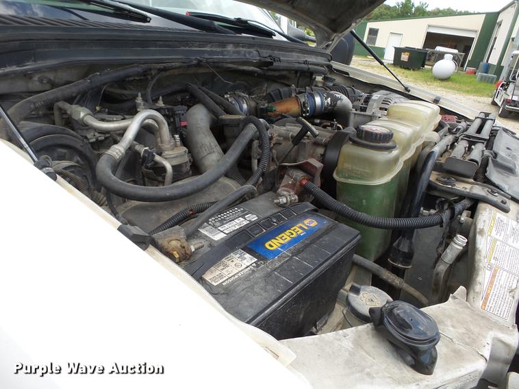 image for item DB7115 1999 Ford F550 Super Duty utility truck