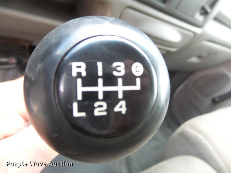 image for item DB7115 1999 Ford F550 Super Duty utility truck