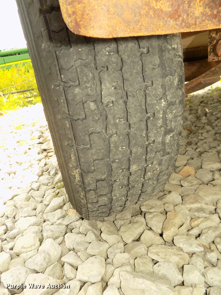 image for item DB8709 2011 Finish line LLR38512 utility trailer