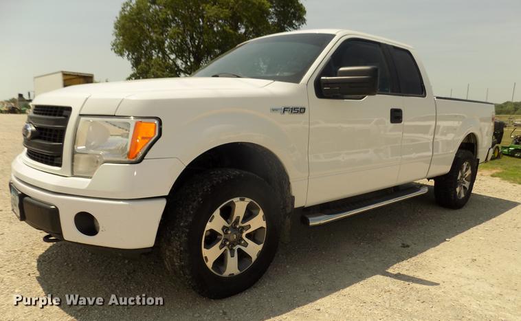 image for item DB8719 2013 Ford F150 STX SuperCab pickup truck
