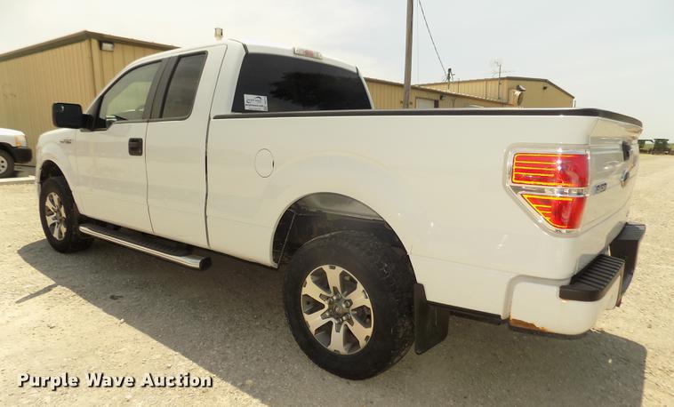 image for item DB8719 2013 Ford F150 STX SuperCab pickup truck