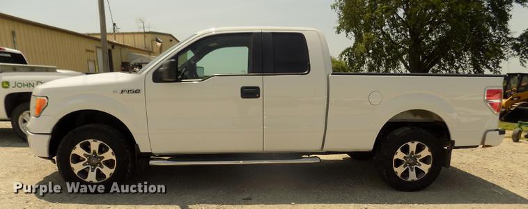 image for item DB8719 2013 Ford F150 STX SuperCab pickup truck