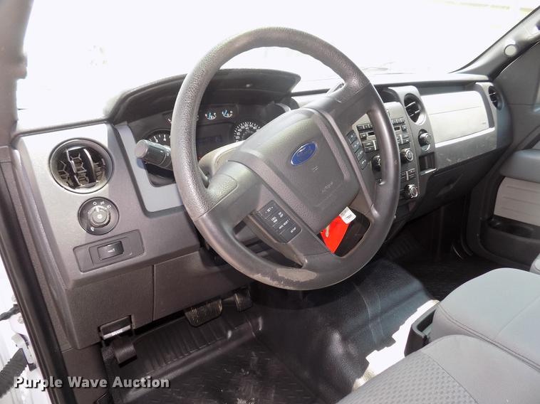 image for item DB8719 2013 Ford F150 STX SuperCab pickup truck