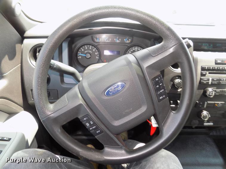 image for item DB8719 2013 Ford F150 STX SuperCab pickup truck