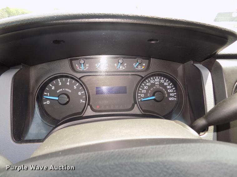 image for item DB8719 2013 Ford F150 STX SuperCab pickup truck