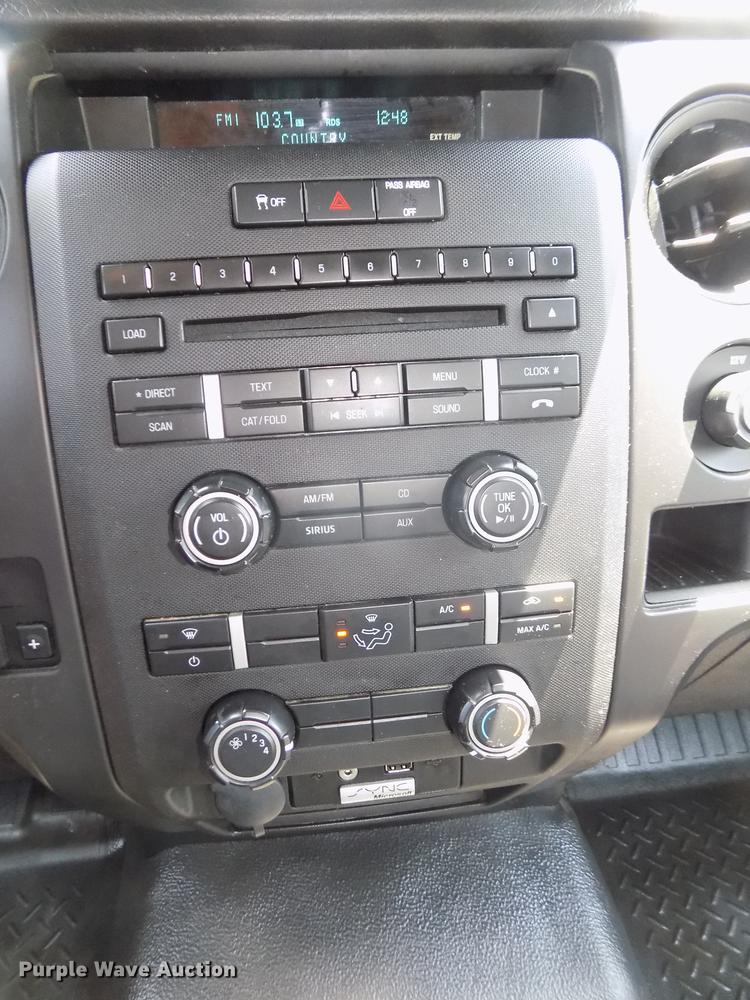 image for item DB8719 2013 Ford F150 STX SuperCab pickup truck