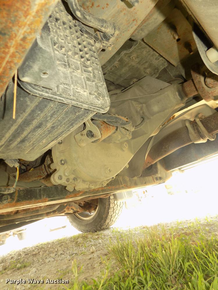 image for item DB8719 2013 Ford F150 STX SuperCab pickup truck