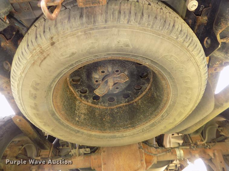 image for item DB8719 2013 Ford F150 STX SuperCab pickup truck