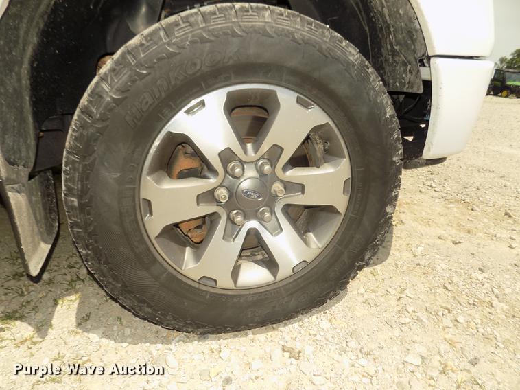 image for item DB8719 2013 Ford F150 STX SuperCab pickup truck