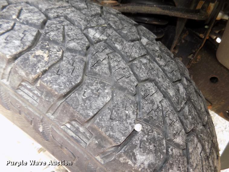 image for item DB8719 2013 Ford F150 STX SuperCab pickup truck