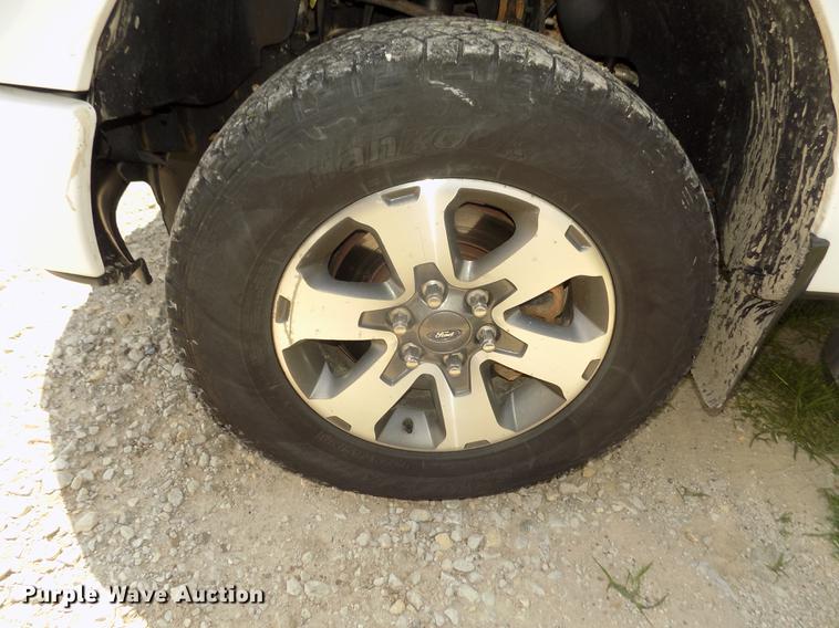 image for item DB8719 2013 Ford F150 STX SuperCab pickup truck