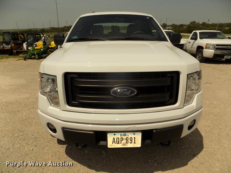 image for item DB8720 2013 Ford F150 STX SuperCab pickup truck
