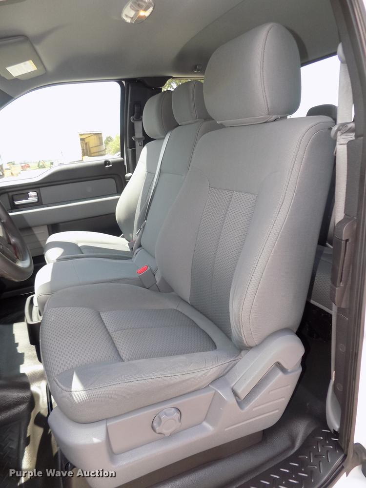 image for item DB8720 2013 Ford F150 STX SuperCab pickup truck