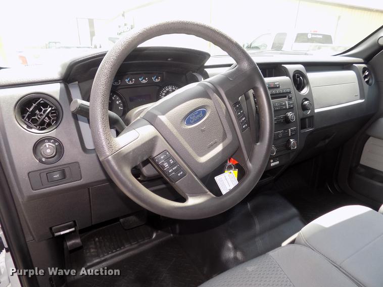 image for item DB8720 2013 Ford F150 STX SuperCab pickup truck