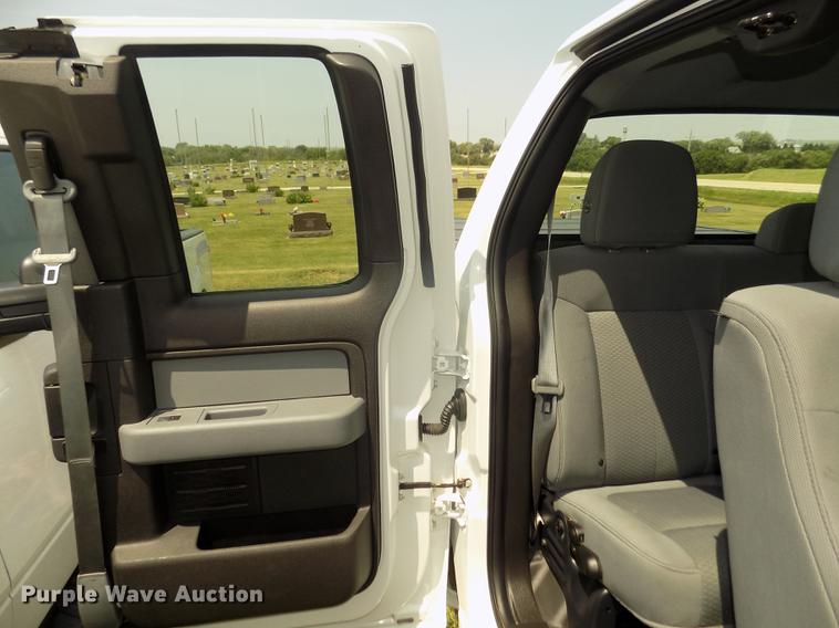 image for item DB8720 2013 Ford F150 STX SuperCab pickup truck