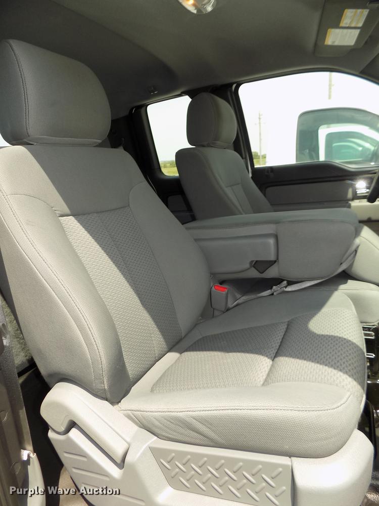 image for item DB8720 2013 Ford F150 STX SuperCab pickup truck