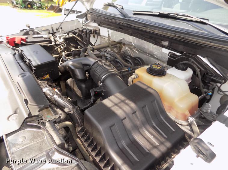 image for item DB8720 2013 Ford F150 STX SuperCab pickup truck