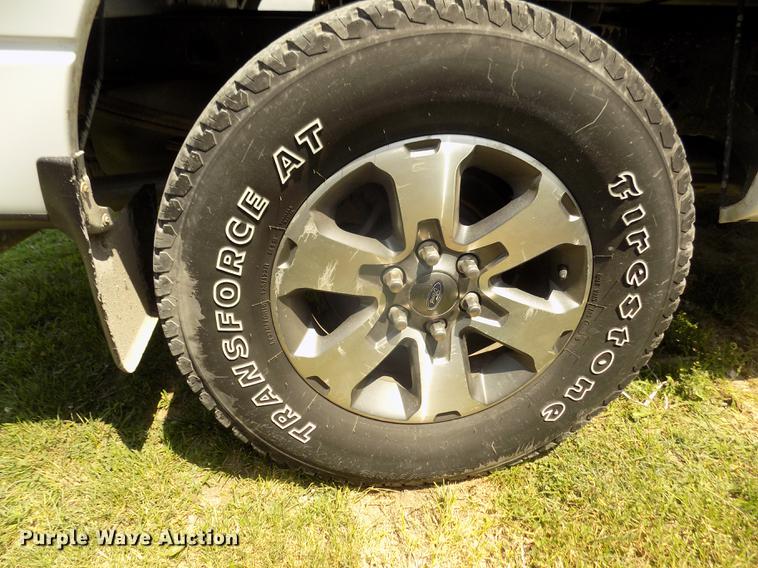 image for item DB8720 2013 Ford F150 STX SuperCab pickup truck