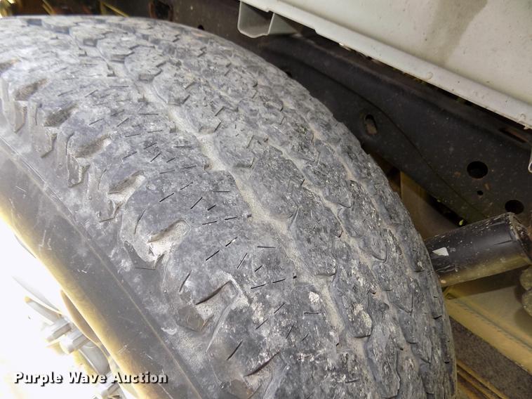 image for item DB8720 2013 Ford F150 STX SuperCab pickup truck