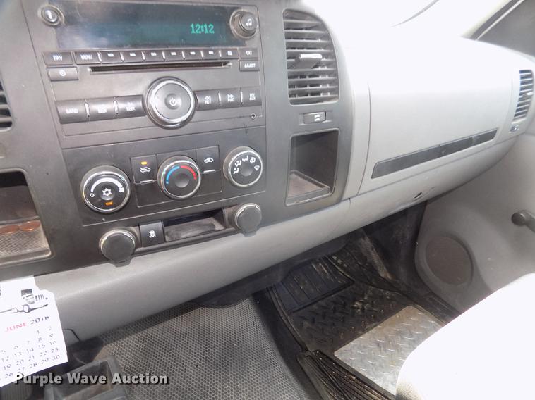 image for item DB8721 2009 Chevrolet Silverado 1500 pickup truck