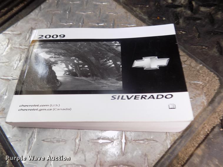 image for item DB8721 2009 Chevrolet Silverado 1500 pickup truck