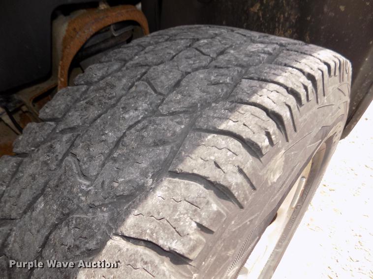 image for item DB8721 2009 Chevrolet Silverado 1500 pickup truck