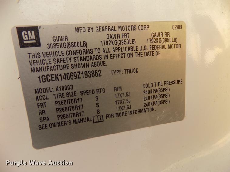 image for item DB8721 2009 Chevrolet Silverado 1500 pickup truck