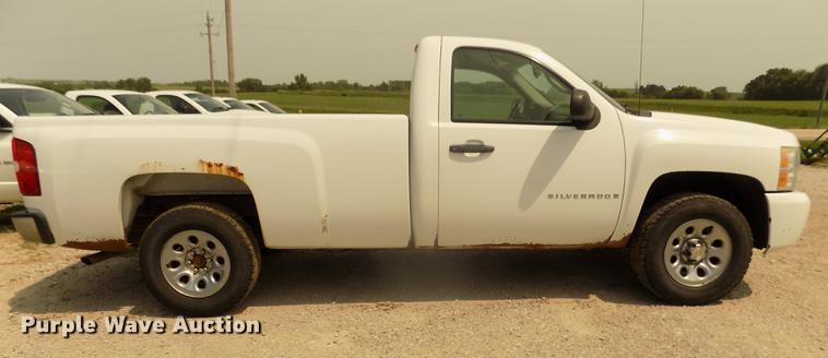 image for item DB8722 2008 Chevrolet Silverado 1500 pickup truck