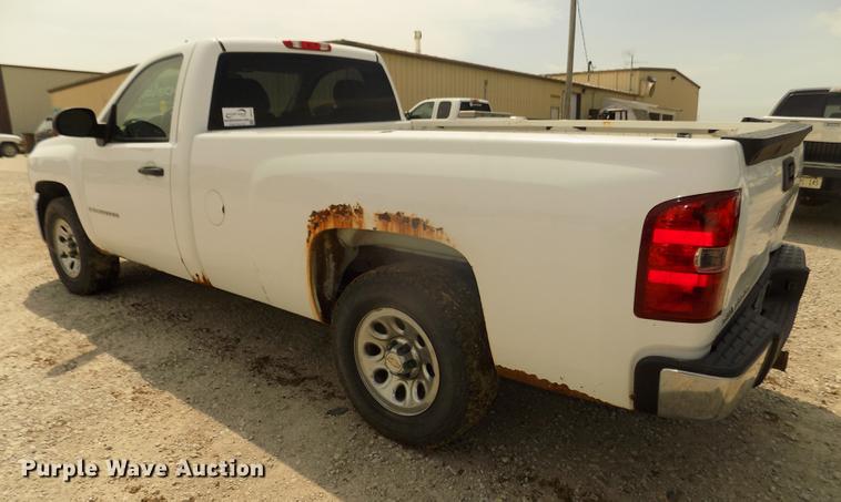 image for item DB8722 2008 Chevrolet Silverado 1500 pickup truck