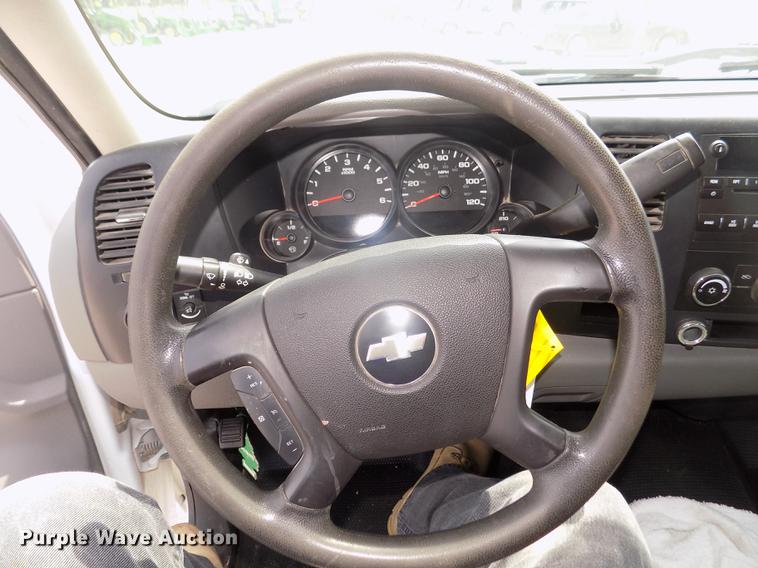 image for item DB8722 2008 Chevrolet Silverado 1500 pickup truck